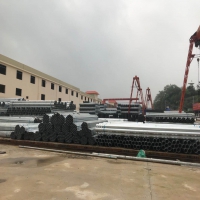 維一營銷團(tuán)隊到鍍鋅鋼管漆工地進(jìn)行視察